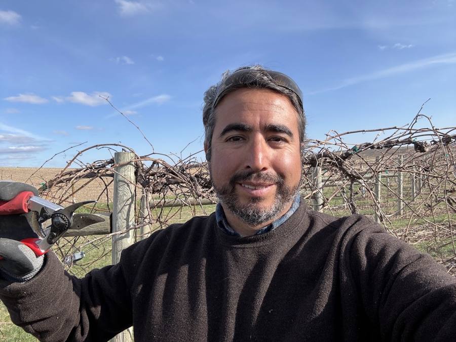 Portrait of Cris Gonzalez